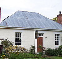 Cottage On Gunning - Holiday Cairns