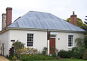 Cottage On Gunning - Holiday Cairns 0