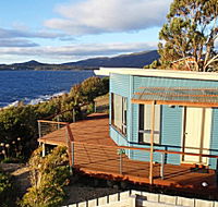 Larus Waterfront Cottage - Holiday Cairns