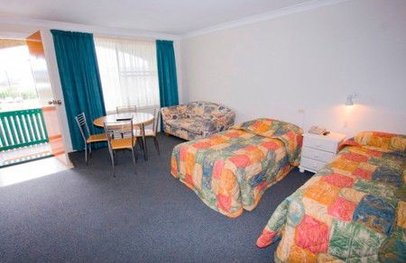 Tamar River Villas - Holiday Cairns 3