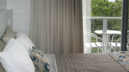 Adina Place - Holiday Cairns 1