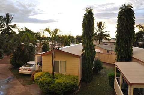 Ashs Holiday Units And Cafe - Holiday Cairns 5