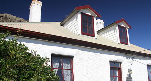 Captains Cottage - Holiday Cairns 4