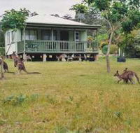 Berringer Lake Holiday Cottages - Holiday Cairns