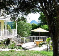 Cooroy Country Cottages - Holiday Cairns