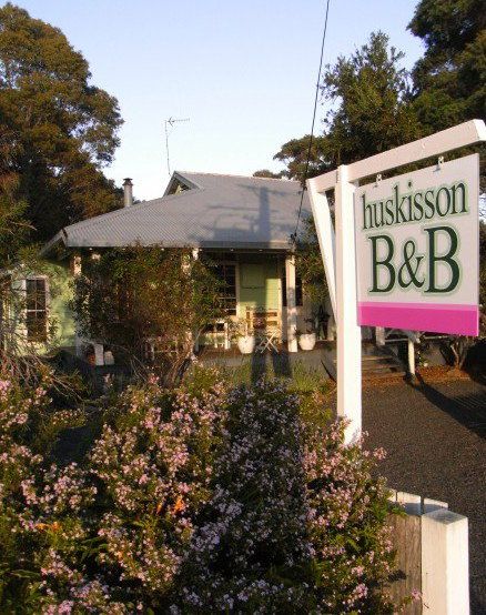 Huskisson Bed & Breakfast - Holiday Cairns 3