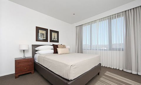 Apartments By Nagee Canberra - Holiday Cairns 2