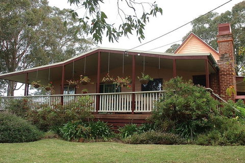 Interludes Cottages At Bawley Point - Holiday Cairns 2