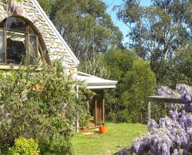 Bodalla Rock House - Holiday Cairns 1