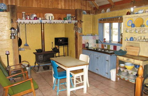 Bakers Flat Cottages - Holiday Cairns 1