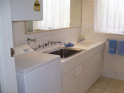 Calendo Apartments - Holiday Cairns 0