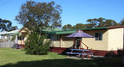 Alonga Cottages - Holiday Cairns 0