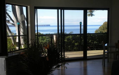 A Blue Point House Jervis Bay - Holiday Cairns 0