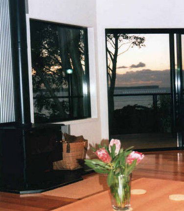 A Blue Point House Jervis Bay - Holiday Cairns 4
