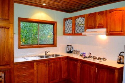 A Waterfall Hideout-Rainforest Cabin For Couples - Holiday Cairns 2