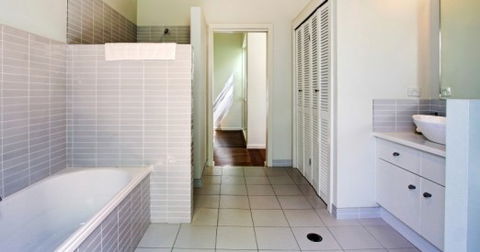 A Summer Cottage - Holiday Cairns 0