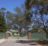 Lock 9 Lodge - Holiday Cairns