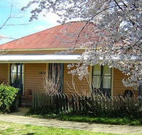 Cooma Cottage - Accommodation - Holiday Cairns