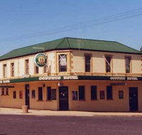 Coffeys Hotel - Holiday Cairns