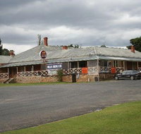 Buckleys Crossing Hotel - Holiday Cairns