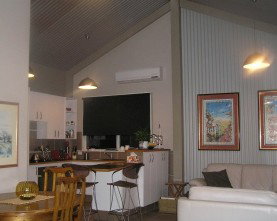 Snowy View Cottage - Holiday Cairns 1