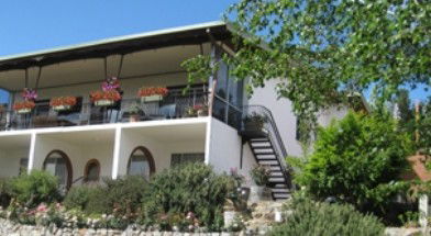 Sages Haus Bed And Breakfast - Holiday Cairns 0