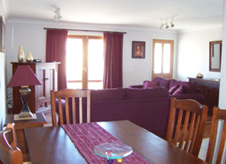 Elm Cottage - Holiday Cairns 0