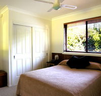 Mescals at Pampoolah Bed and Breakfast - Holiday Cairns