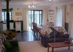 Arcadia House - Holiday Cairns 4
