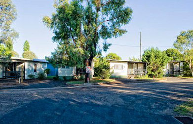 Barraba Caravan Park - Holiday Cairns 0
