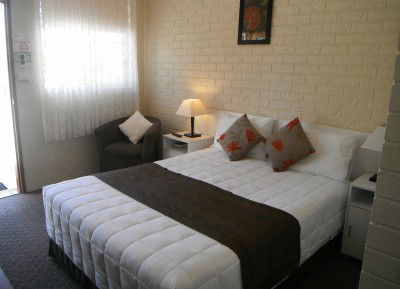 Bondi Motel Moree - Holiday Cairns 2