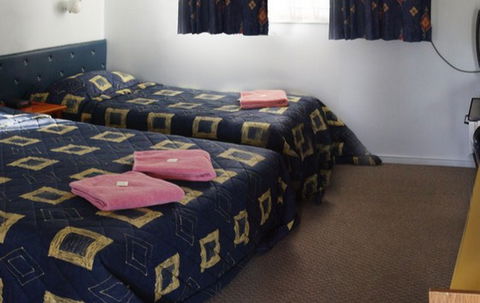 Altona Motel - Holiday Cairns 0
