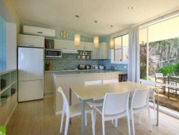 Aqua Bamboo - Holiday Cairns 2