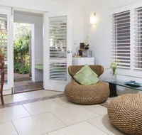 Above Wollongong at Pleasant Heights Bed and Breakfast - Holiday Cairns