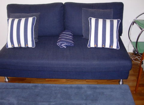 Balmoral Beachfront Apartment - Holiday Cairns 1