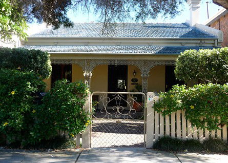 101 Addison Road Bed And Breakfast - Holiday Cairns 5