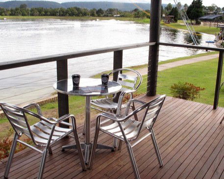 Cables Lodge Accommodation - Holiday Cairns 4