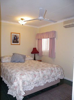 Bay Bed And Breakfast - Holiday Cairns 2