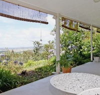 Bed and Breakfast at Wallaby Ridge - Holiday Cairns