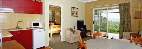 Bed And Breakfast At Wallaby Ridge - Holiday Cairns 4