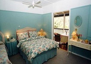 Baggs Of Canungra Bed And Breakfast - Holiday Cairns 5