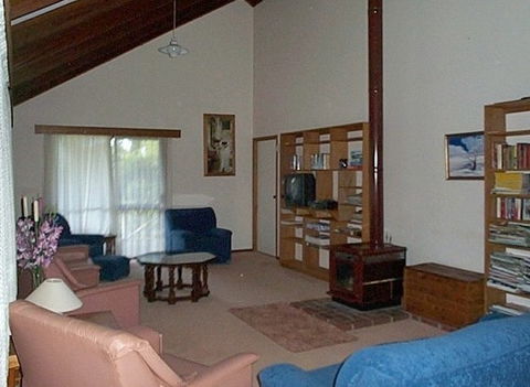 Cloudlands - Holiday Home - Holiday Cairns 4