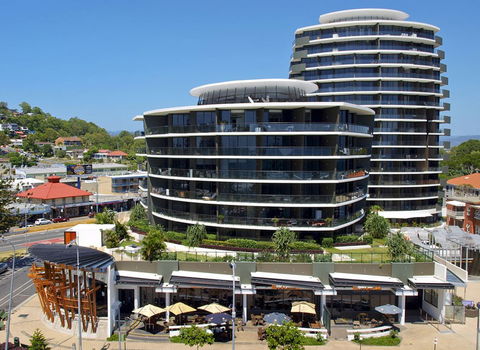 Ambience On Burleigh Beach - Holiday Cairns 1