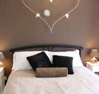 Cloud Nine Spa Chalets - Holiday Cairns