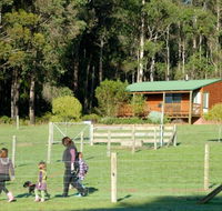 Diamond Forest Farm Stay - Holiday Cairns