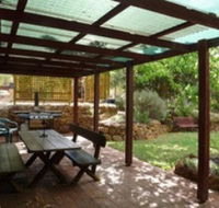 Karri Patch Cottage - Holiday Cairns
