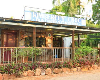 Kimberley Croc Backpackers YHA - Holiday Cairns 2
