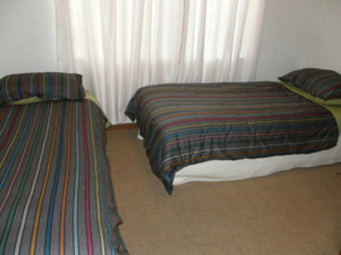 Adair Apartment - Holiday Cairns 9