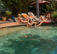 Trekkers Backpackers - Holiday Cairns