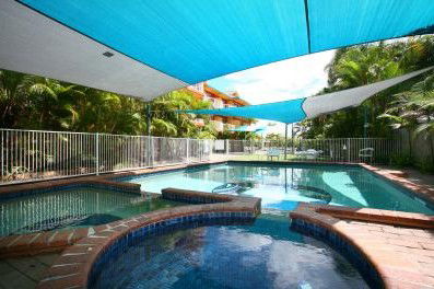 Outrigger Resort Burleigh Heads - Holiday Cairns 3